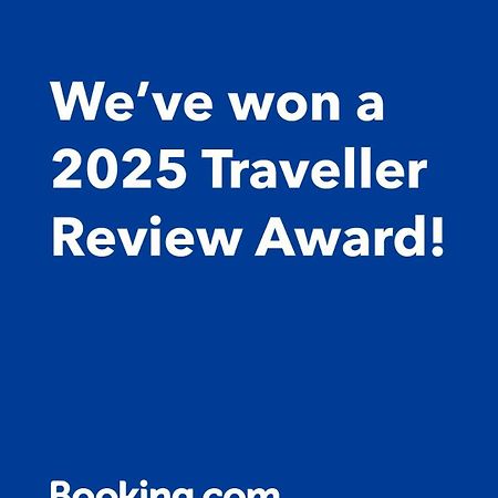 شقة Solo Traveler إرموبولّي المظهر الخارجي الصورة